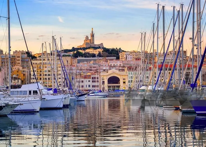 Studio Chic Moderne Marseille